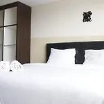 Modern Studio Room At Tamansari La Grande Apartment By Travelio