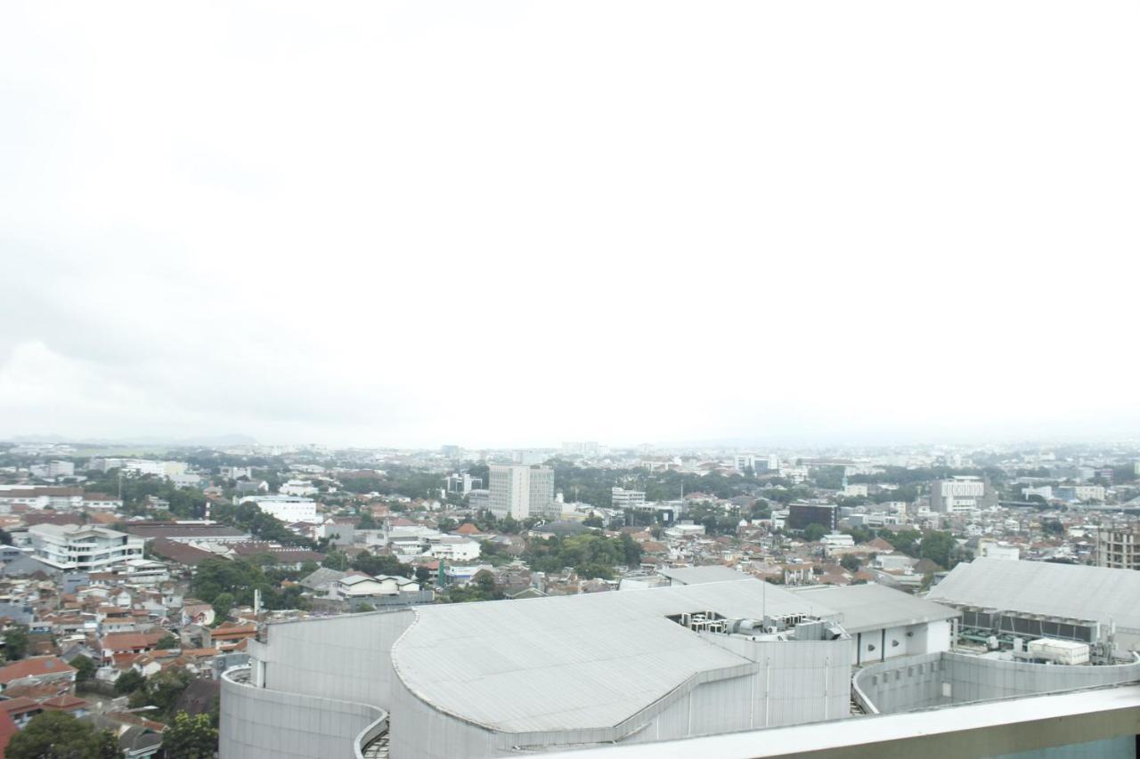 Modern At Tamansari La Grande By Travelio Apartemen Bandung